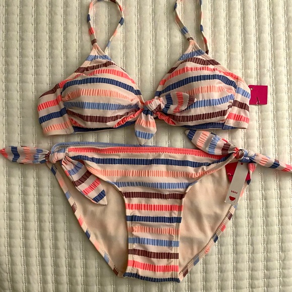 Xhilaration Swim Bikini 👙 Size M. NWT - Picture 1 of 7
